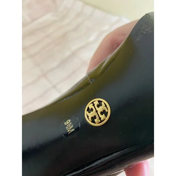 Tory Burch Women's Black Patent Leather High Heel Pumps - 9 1/2M - Picture 6 of 11